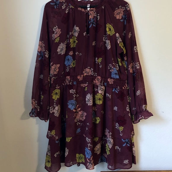 Floral dress - Picture 1 of 3